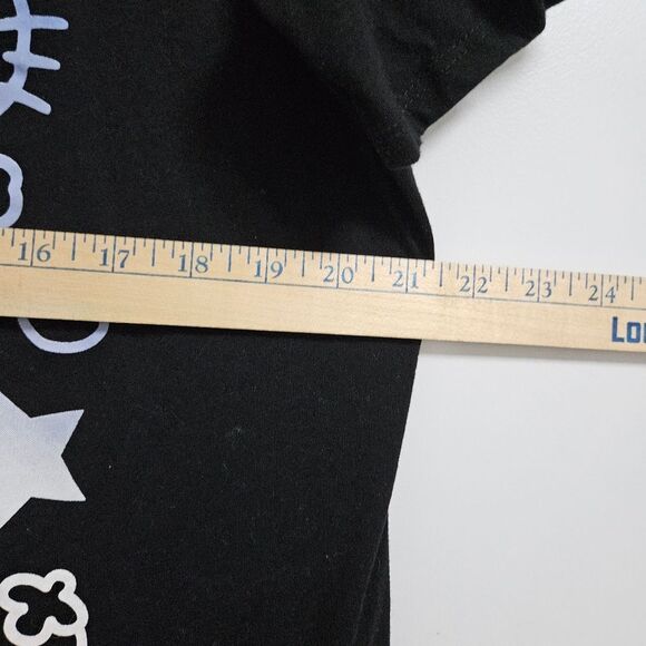 Hello Kitty Sanrio Graphic Tee Junior 19 XXL Black Crewneck Short Sleeve T-Shirt - Picture 4 of 6